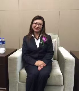 张宏